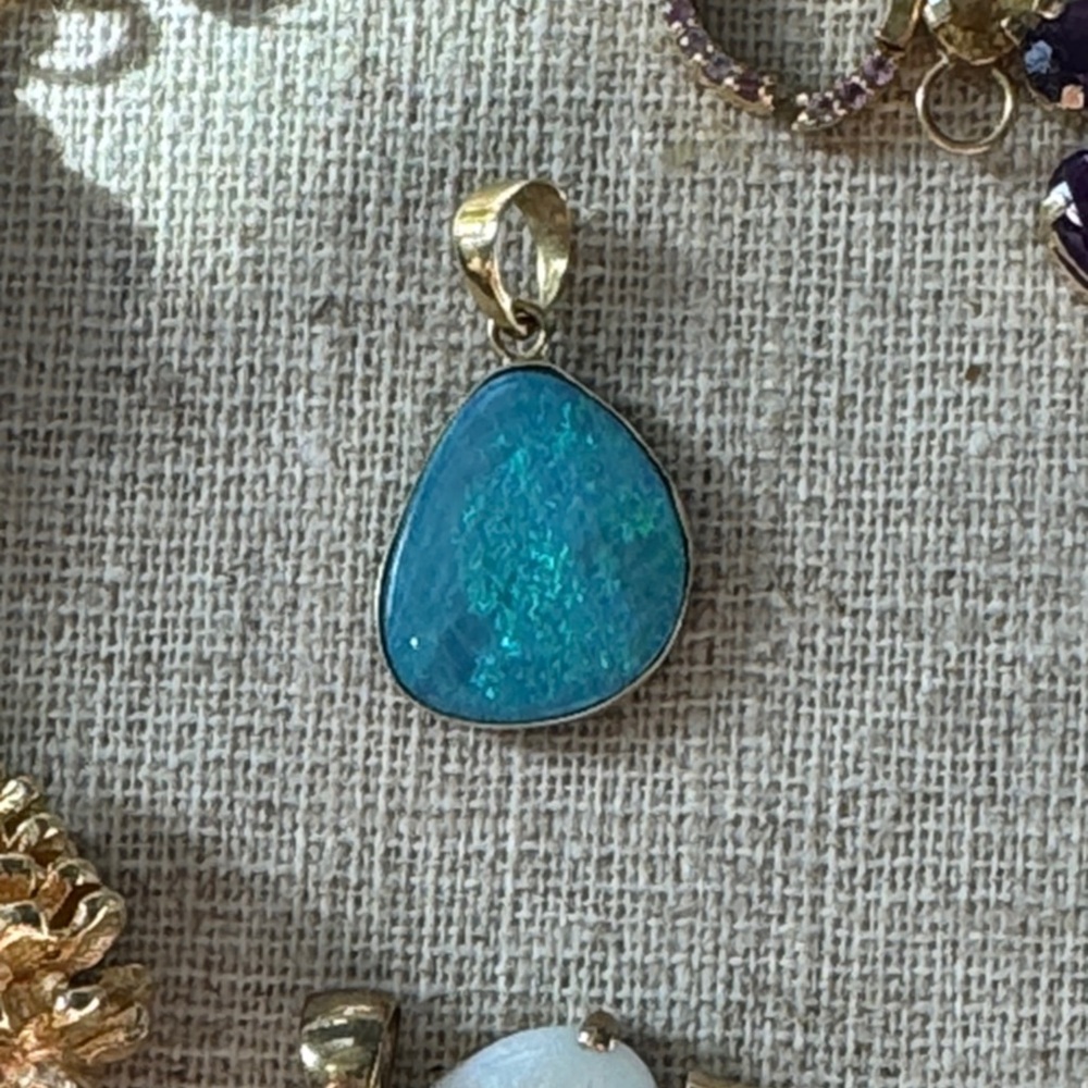 Elegant Opal Pendant